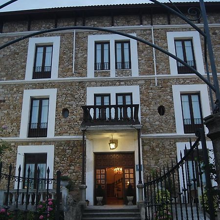 Hotel Luzon San Vicente De La Barquera Exteriör bild