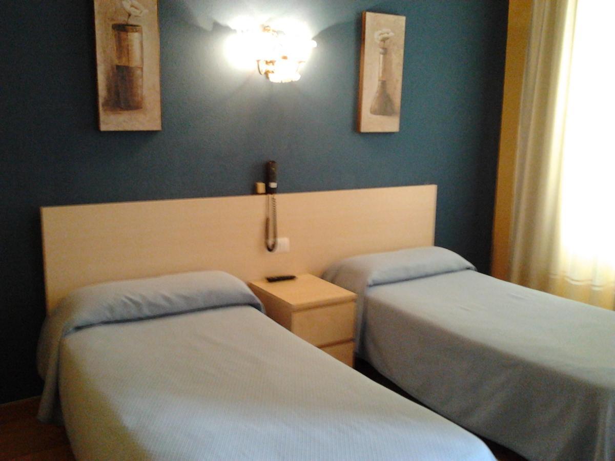 Hotel Luzon San Vicente De La Barquera Exteriör bild
