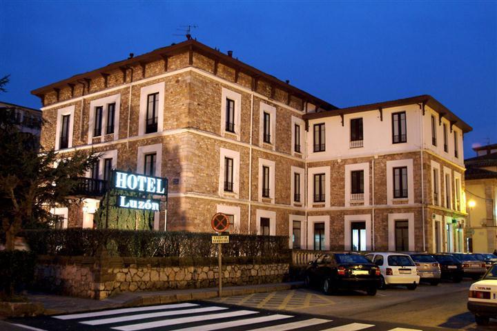 Hotel Luzon San Vicente De La Barquera Exteriör bild